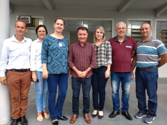 Deputado Federal Darci de Matos visita Rio dos Cedros