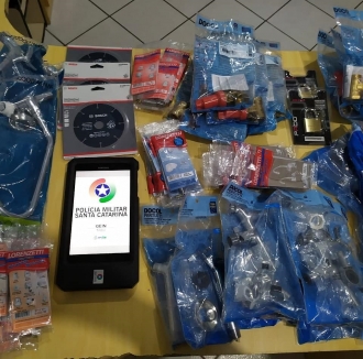 Criminosos furtam lojas em Rio dos Cedros e região e são presos em Indaial